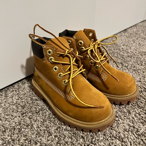 Timberland Boots - Picture 1 of 3